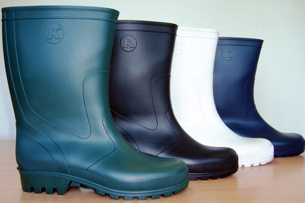 Produttore di stivali di gomma stivali di gomma isolati scarpe da lavoro per la casa Polonia - slide 02